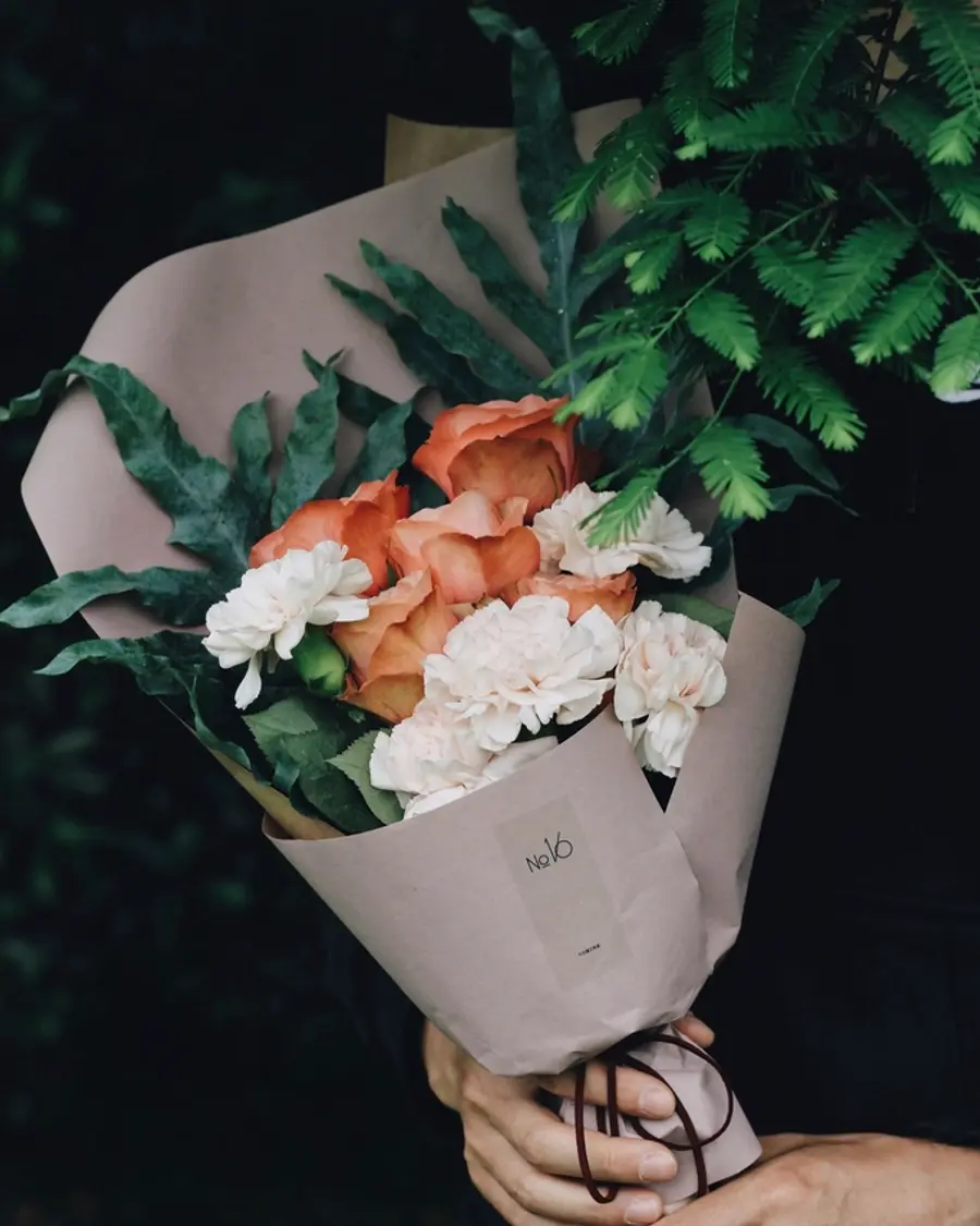 Bó hoa gói giấy